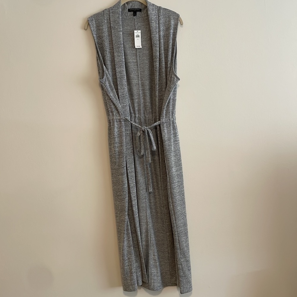 NWT Heather-Grey Sleeveless Cardigan